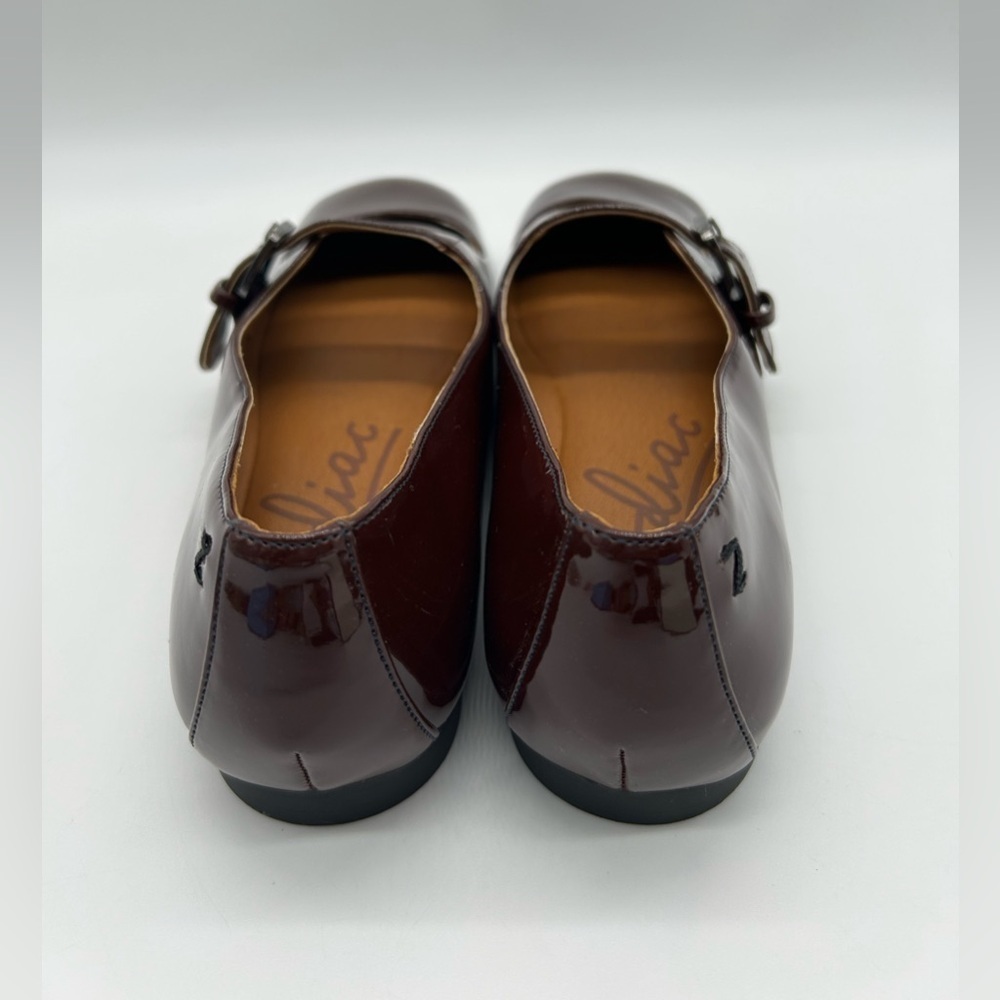 Zodiac Indira Vegan Patent Mary Jane Flats Burgundy Buckle Women’s Sz 7.5M NWB - Picture 6 of 10